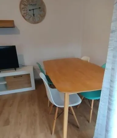 Apartment De 2 Junto Al Hospital